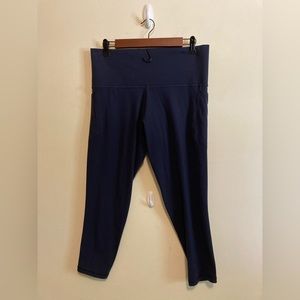 Athleta Salutation Stash Pocket II 7/8 pant Size 1X Dark Blue
